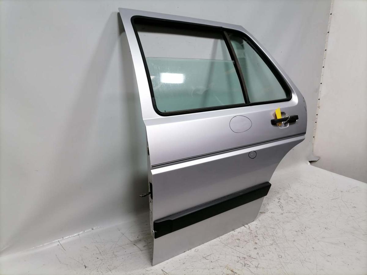 VW Golf 2 original T&uuml;r hinten links Silber Bj.1990